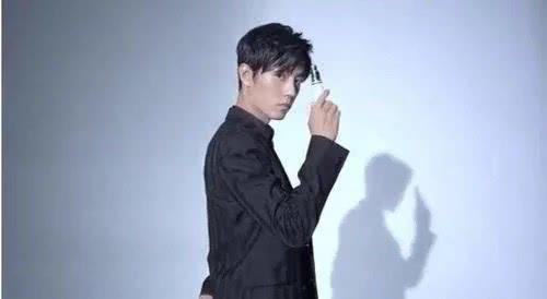 肖战心理医生最新爆料,明星内心世界背后的真实故事